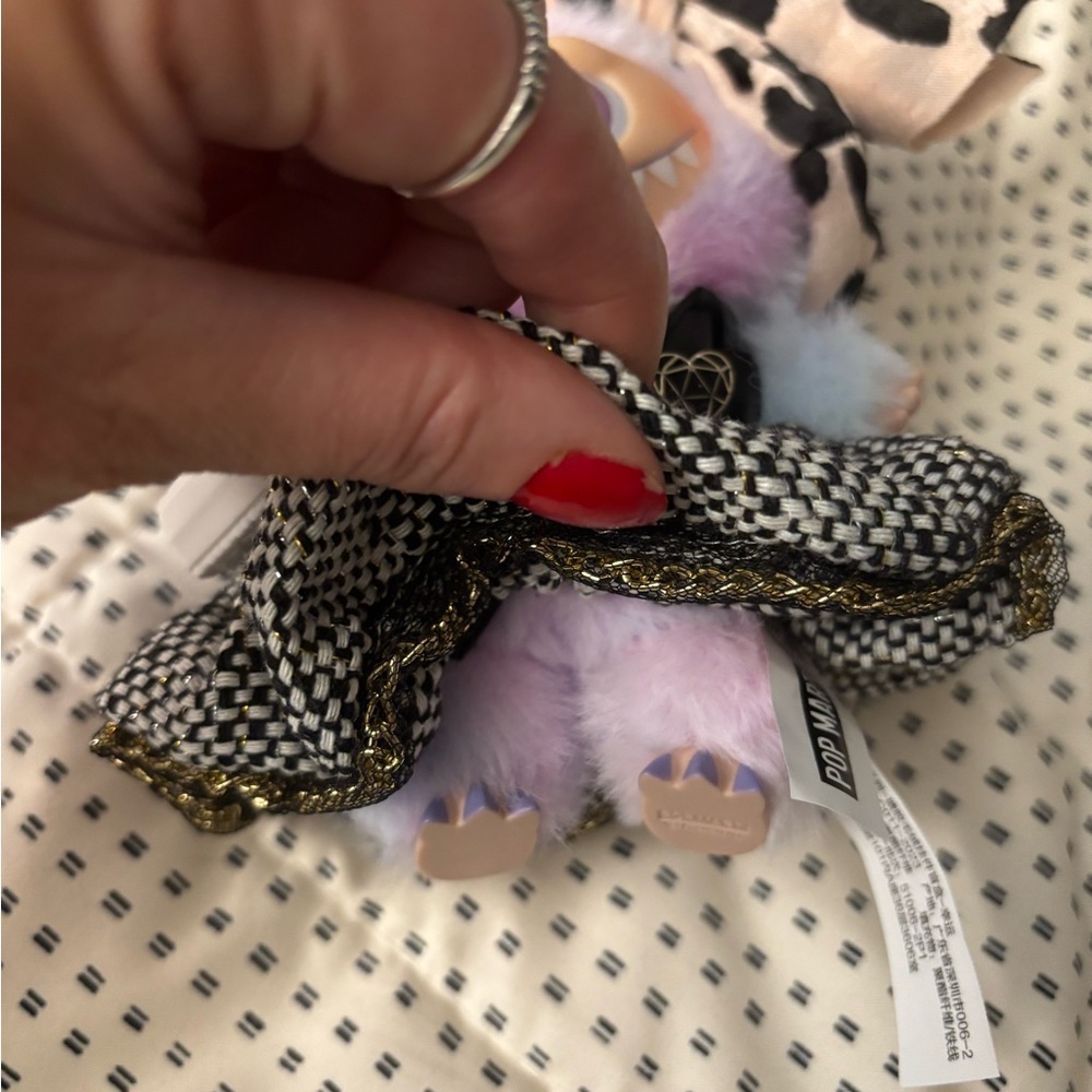 : : POP MART BIG INTO ENERGY CUSTOM LABUBU : : - Picture 8 of 16